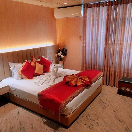 Tiger Garden Int Hotel Khulna ภายนอก รูปภาพ