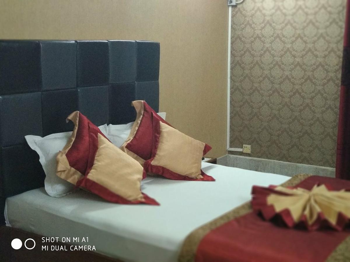 Tiger Garden Int Hotel Khulna ภายนอก รูปภาพ